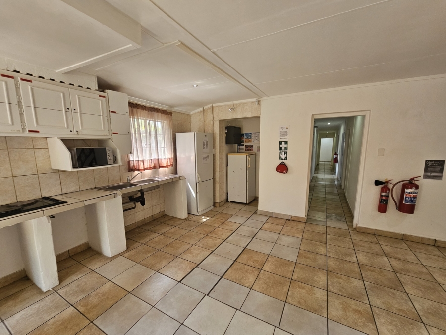 8 Bedroom Property for Sale in Brandwag Free State